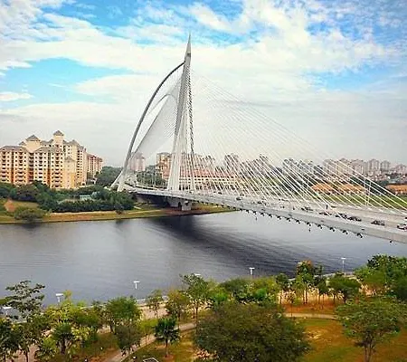 Family Friendly Condo At Putrajaya Exterior photo