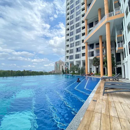 Family Friendly Condo At Putrajaya Exterior photo