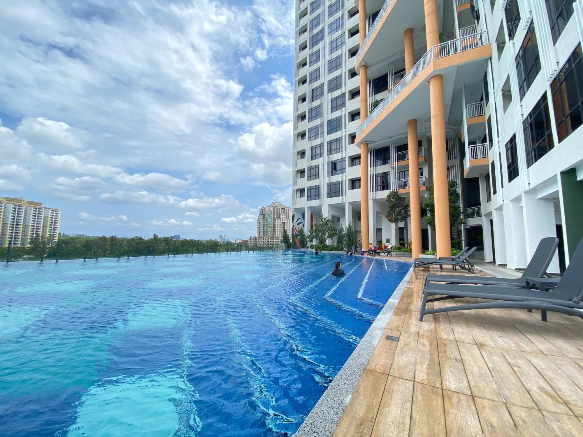 Family Friendly At Apartment Putrajaya